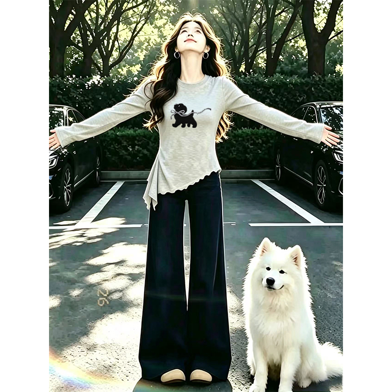 Unique and Beautiful Waist-Cinching Top for Women, Autumn and Winter 2026 New Style, Beautiful Inner Layering Shirt, Very Nice Long-Sleeved T-Shirt Unique and Beautiful Waist-Cinching Top for Women, Autumn and Winter 2026 New Style, Beautiful Inner Layering Shirt, Very Nice Long-Sleeved T-Shirt