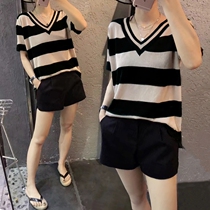 Large - yard womens summer dress 2022 new fat sister gas reduction and thin black and white with shorts European two sets