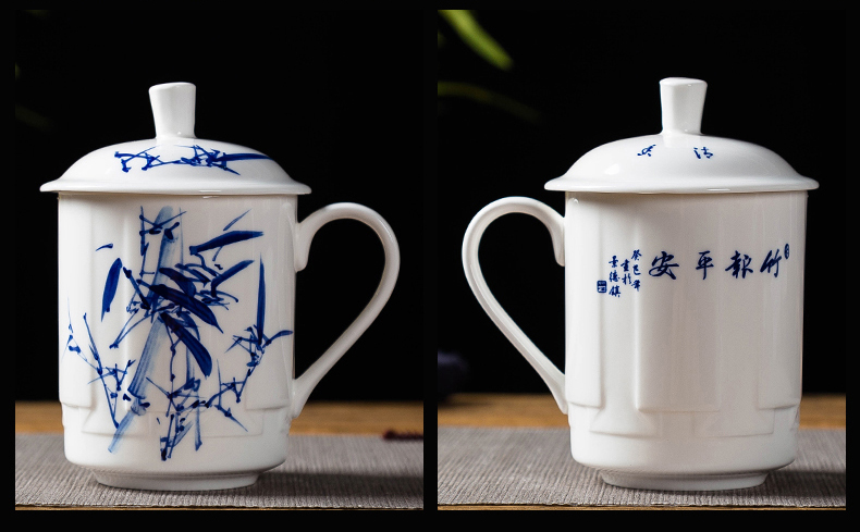 Jingdezhen ceramic cups with cover water blue and white porcelain cup home office gift cup tea office meeting