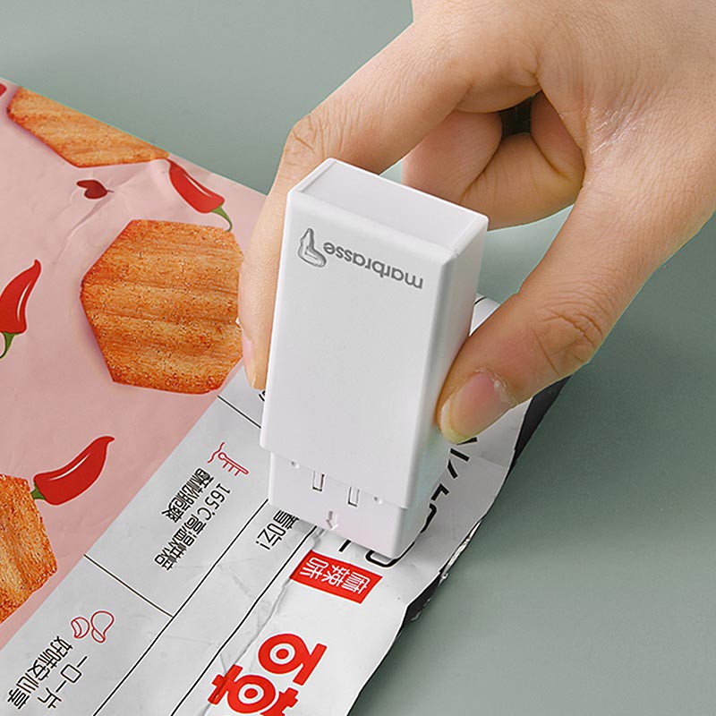 Portable Mini Small Home Snack Bag Plastic Bag Sealing Machine Hand Pressure Heat Sealing Machine Sealing Machine Sealing Clip