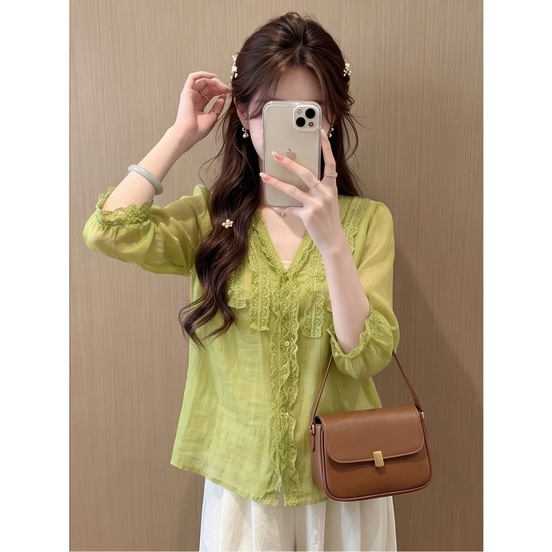 Green Tencel Linen Lace Patchwork V-Neck Long-Sleeve Shirt for Women, Early Autumn Thin Loose Fit Slimming Sun-Protective Top Trendy