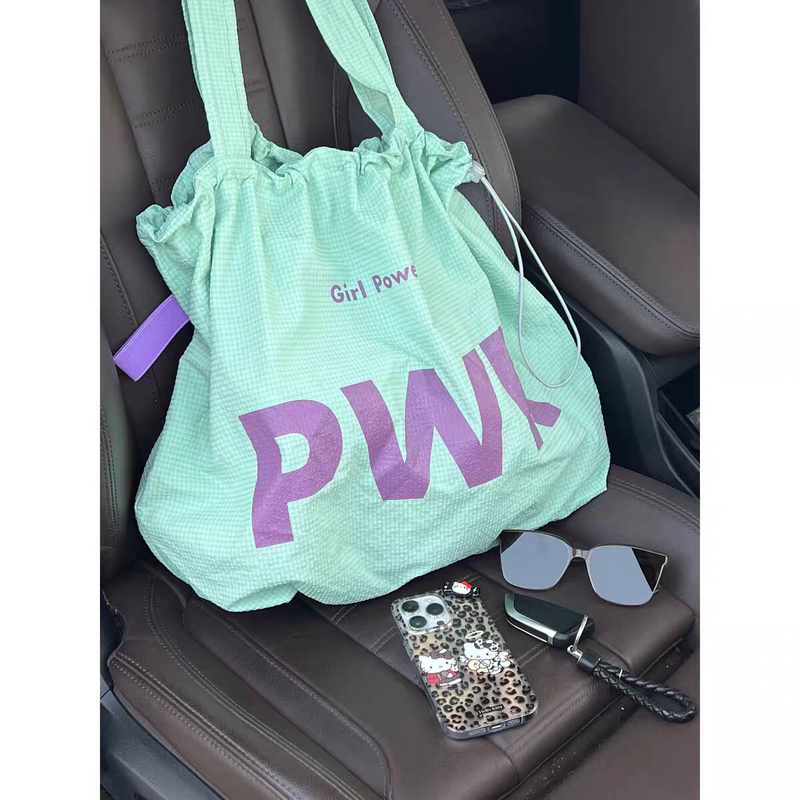 Large Capacity Bag for Women, Single Shoulder Drawstring Design, Large Bag with Letter Print, Nylon Retro Casual Versatile Bucket Bag