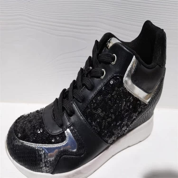 Foreign Trade Export Brands Casual Shoes Hiking Shoes Board Shoes Anti Slip Wear and light breathable shock absorbing treatment area