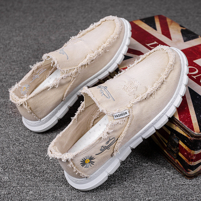 Datang embroidered god canvas shoes men's 2021 new spring men's shoes small daisy Chinese style one pedal old Beijing cloth shoes