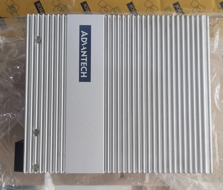 Advantech Fanless PCs ARK-5260 ARK-5280F Fanless PCs