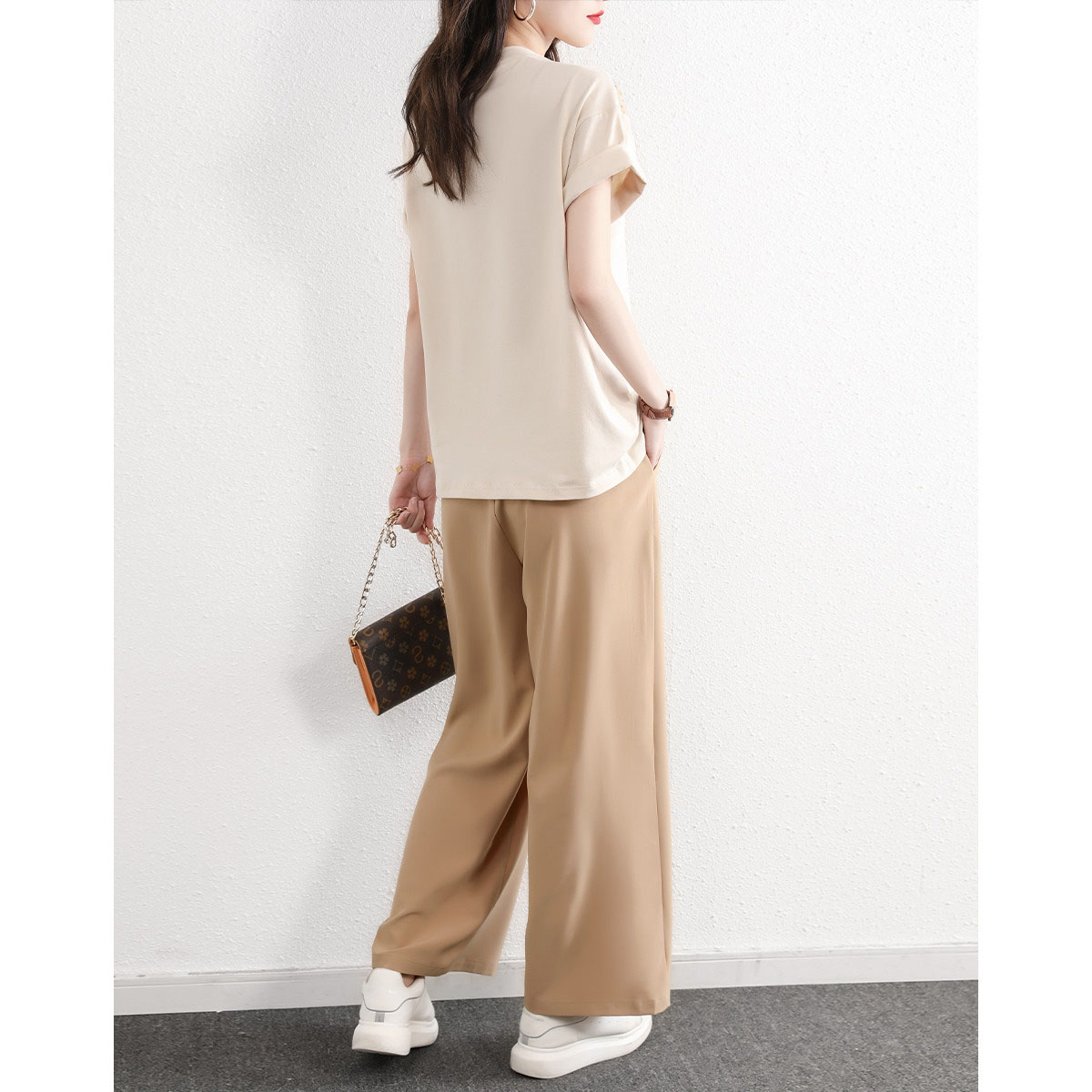 Spring summer trousers for leisure, T-shirt, set, fitted, western style Spring summer trousers for leisure, T-shirt, set, fitted, western style