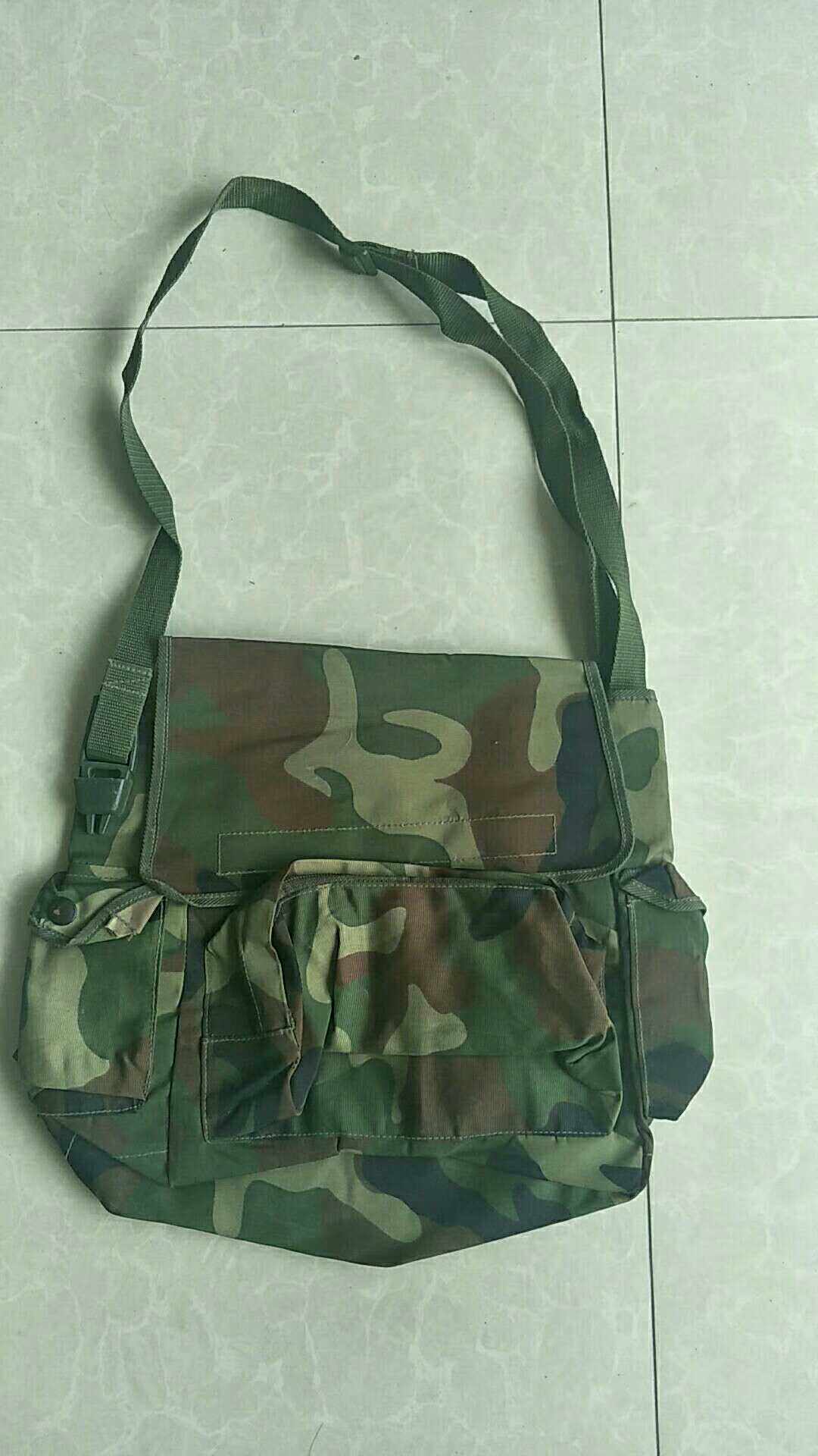 Cattle 91 training carrying bag shoulder messenger bag can also be used as backpack