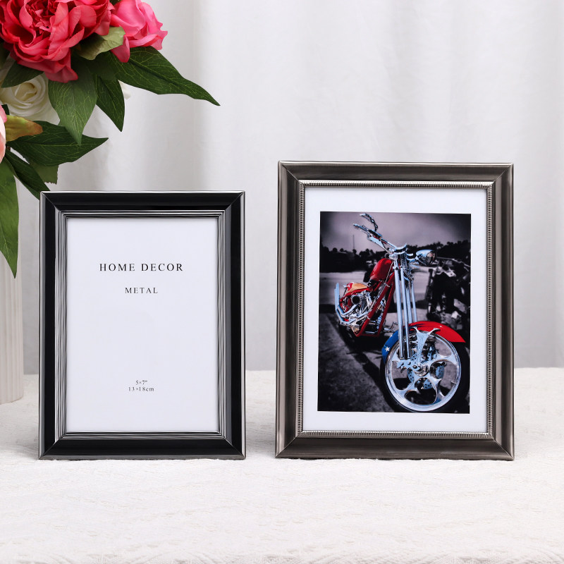 Retro titanium ancient black metal photo frame table 6 inch 7 inch holiday gift for boyfriend male girlfriend gift customization