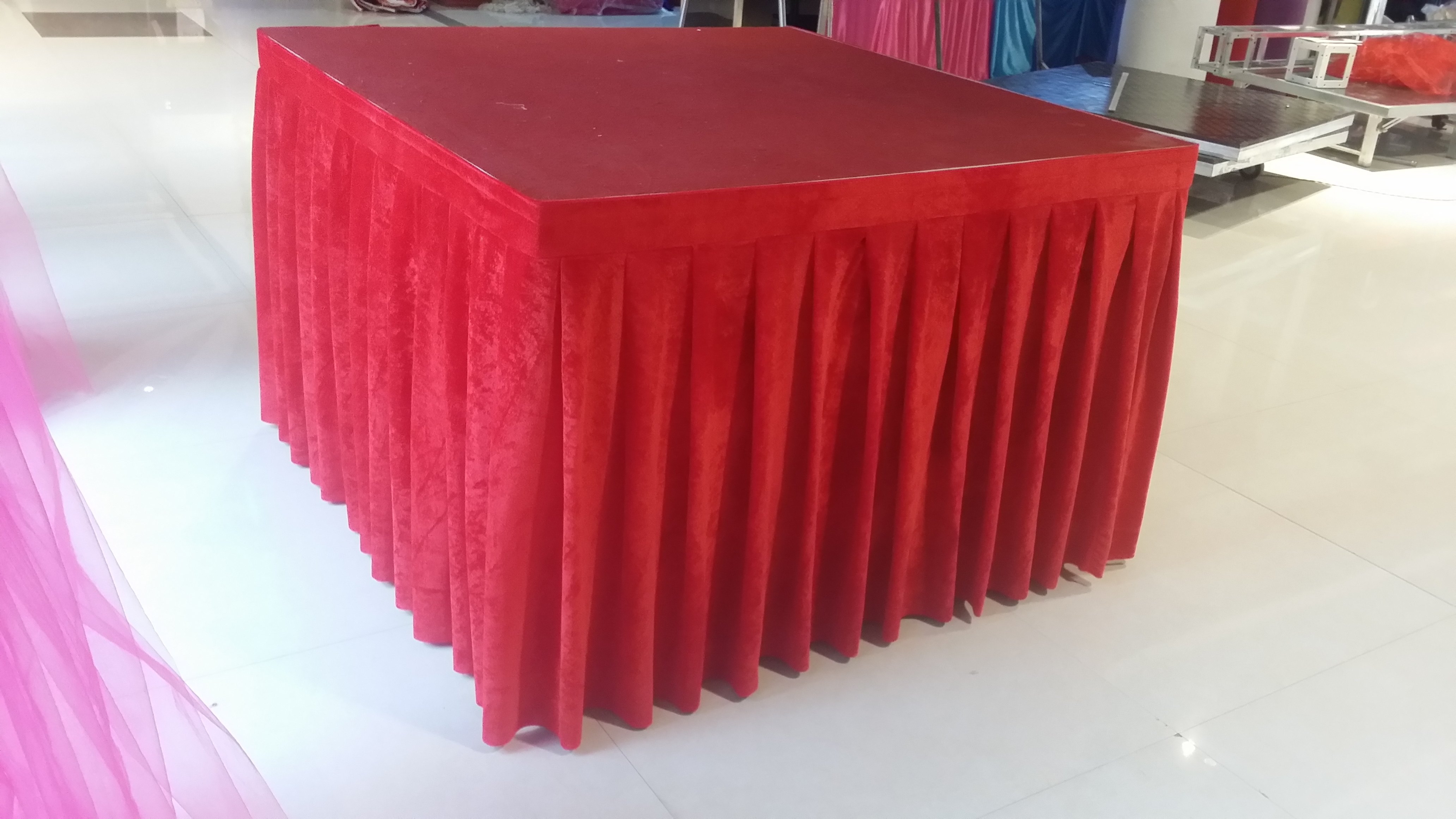 Wedding gold velvet apron performance car stage curtain runway apron background cloth curtain hotel meeting room long table skirt