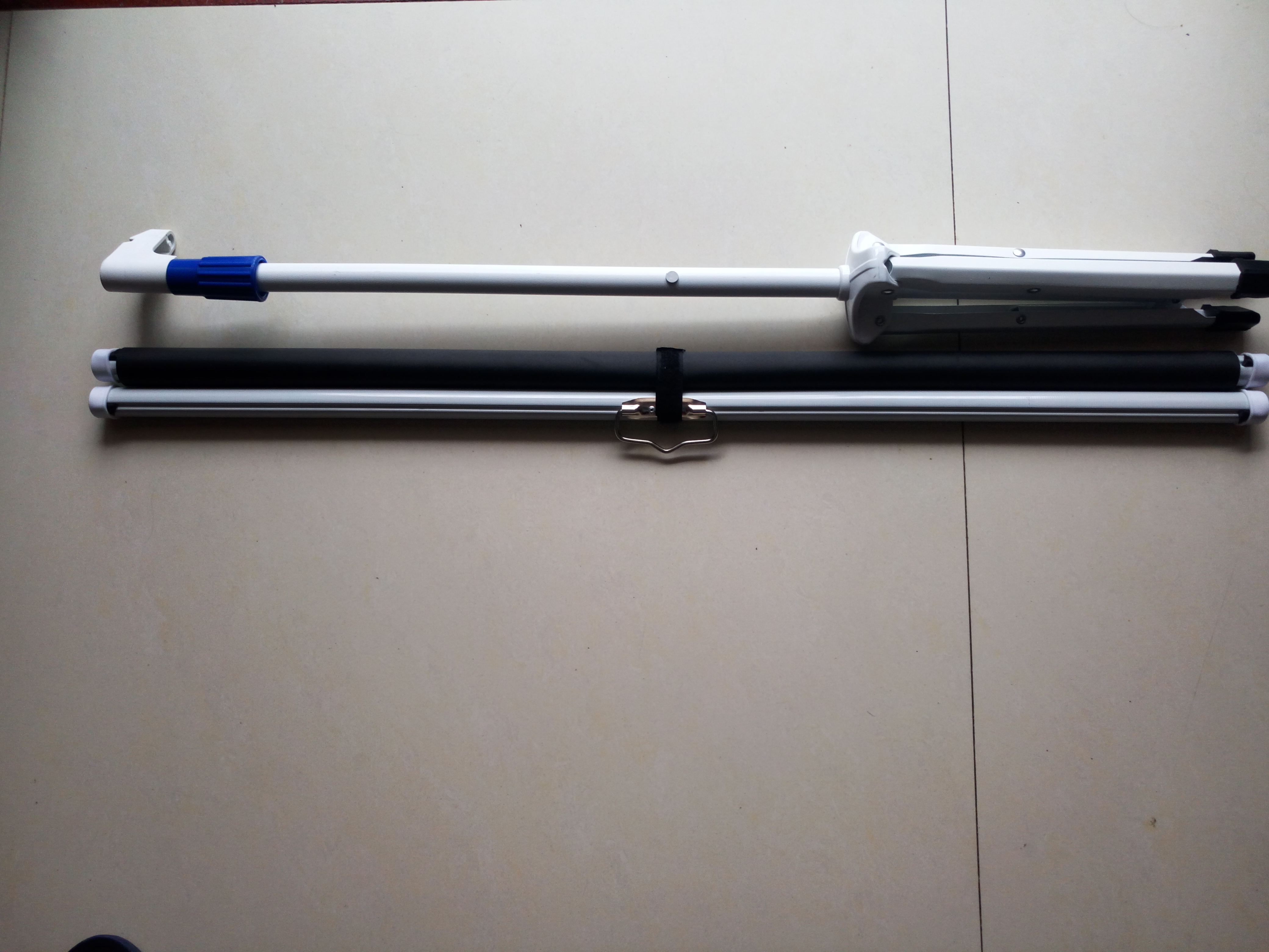 Màn hình khung 30,40,60 inch đơn giản cầm tay màn hình máy chiếu màn hình máy chiếu hướng dẫn sử dụng - Phụ kiện máy chiếu điều khiển máy chiếu epson