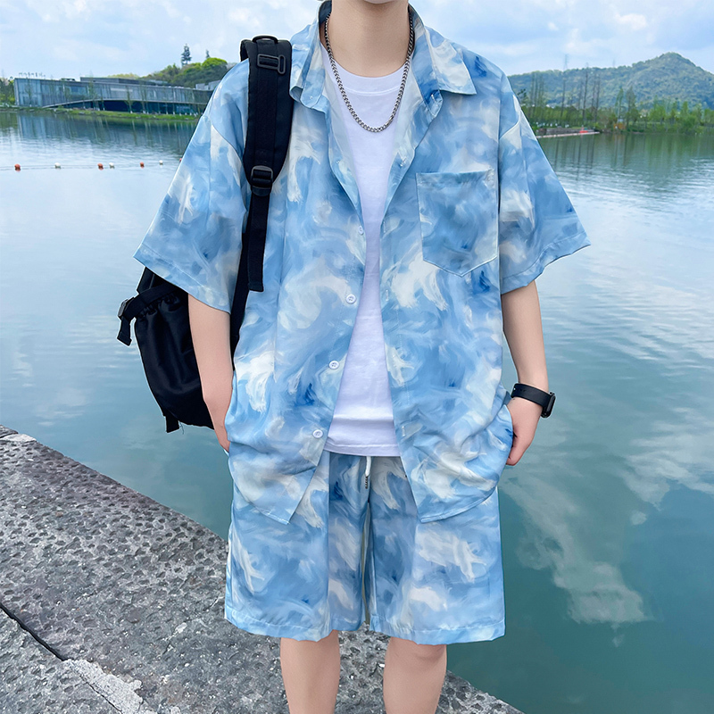 Summer New Gradient Tie-Dye Short-Sleeved Shirt Casual Suit for Men, Teenagers and Students, Loose and Thin Two-Piece Set, Trendy