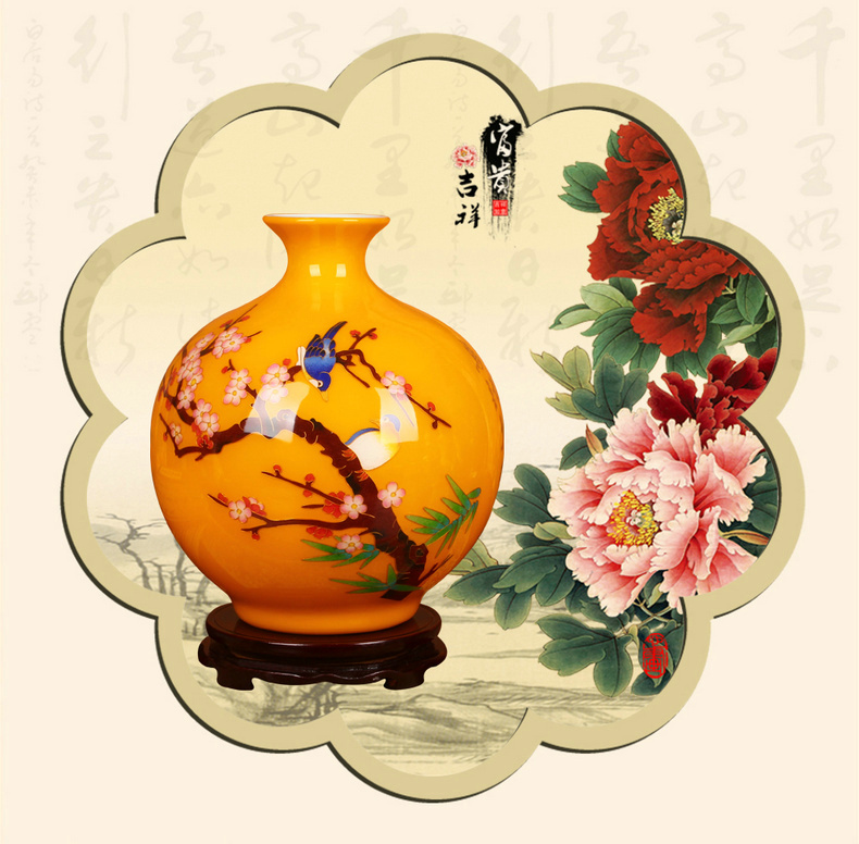 Jingdezhen ceramics beaming white vase vogue to live in high - grade gold straw handicraft furnishing articles