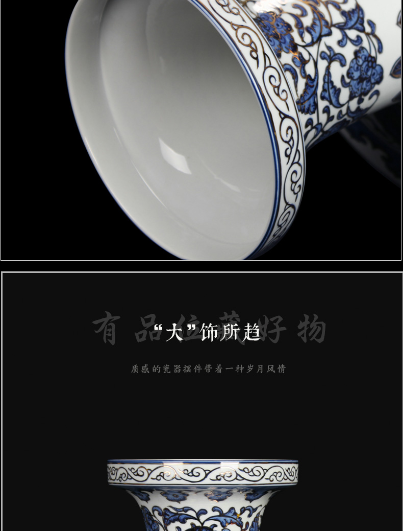 Jingdezhen ceramics antique blue - and - white hand - made paint around branches flat belly vase mesa of modern Chinese crafts