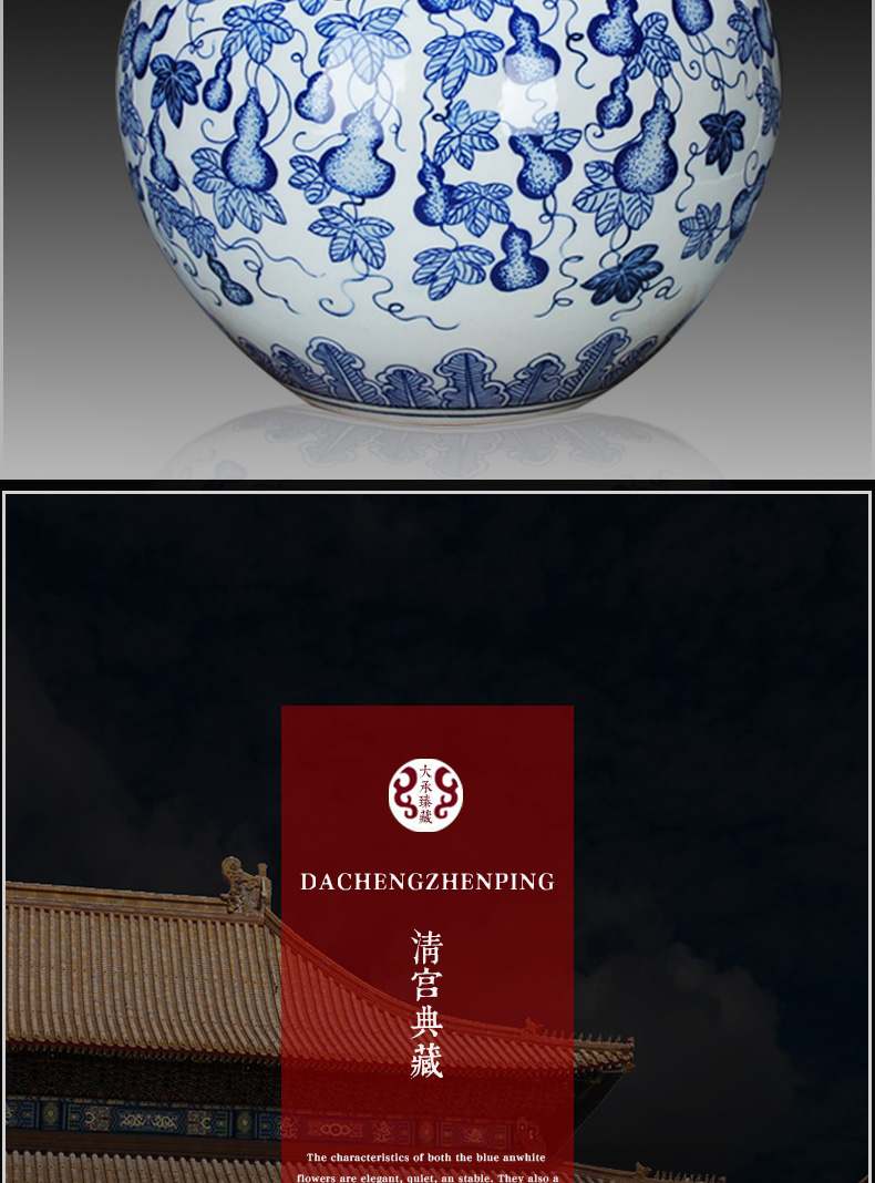 Hand made blue and white porcelain vase imitation the qing qianlong gourd vases, classical Chinese style household furnishing articles set the old birthday gift