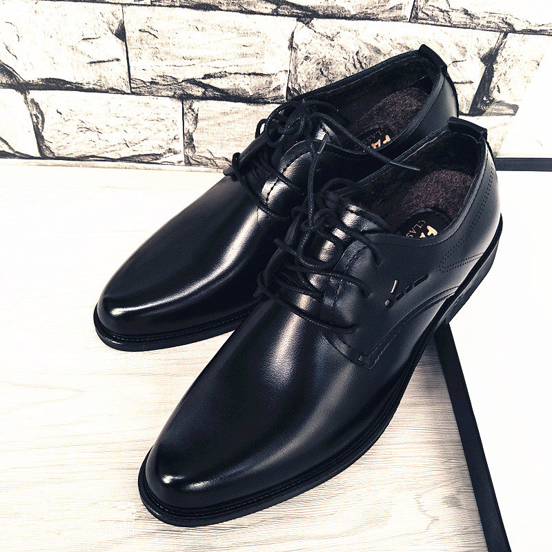 Winter leather shoes men's formal dress plus velvet Korean version trend British soft leather business hair stylist casual heightening shoes