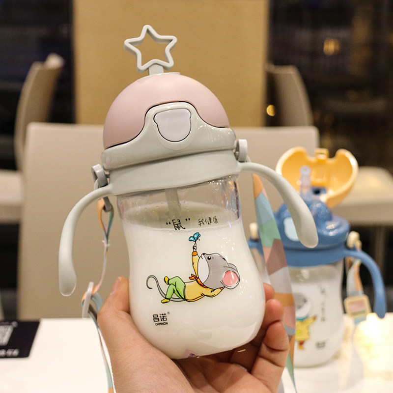 Childrens water cup Straw cup Baby kindergarten child drinking water with handle Cute cartoon strap with strap kettle drop-proof