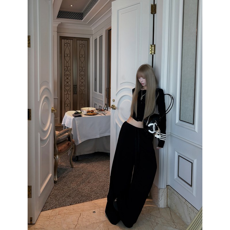 Mo Xinxin Black Sweatpants for Women, Stylish Loose Straight-Leg Casual Pants, American-Style Wide-Leg Pants Mo Xinxin Black Sweatpants for Women, Stylish Loose Straight-Leg Casual Pants, American-Style Wide-Leg Pants