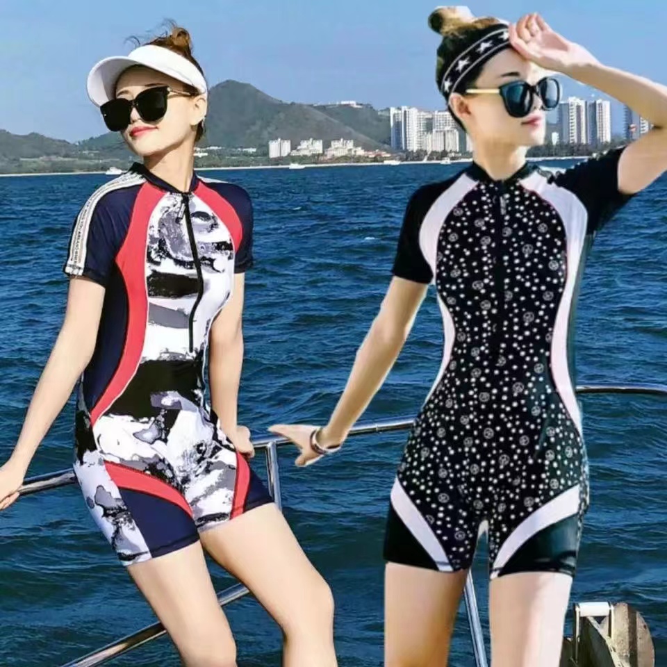 Short sleeve conservative swimsuit female conglomerate large-size skinny student sports training swimsuit for swimsuit