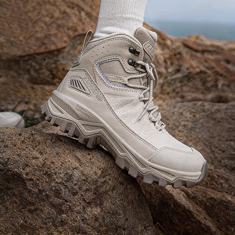 【雪豹】探路者专业登山鞋女款高帮户外轻量化徒步爬山鞋防滑耐磨