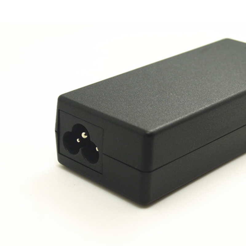 Apply Dell 1420 D630 1310 1400 15 M4040 15 -3568 5555 5555 power supply