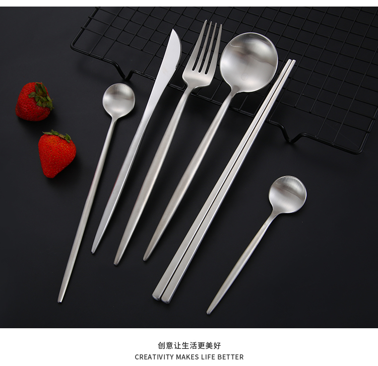 Thép không gỉ 304 bít tết dao kéo phương Tây / Hộ gia đình châu Âu Dao kéo phương Tây đặt đũa vàng thìa dao nĩa đá khay inox đựng thức ăn