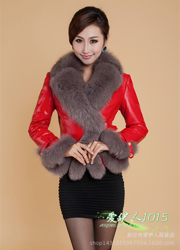 Phụ nữ ngắn Fur Coat 2019 Collar tóc mới Slim ngắn lông lông phụ nữ thời trang đặc biệt