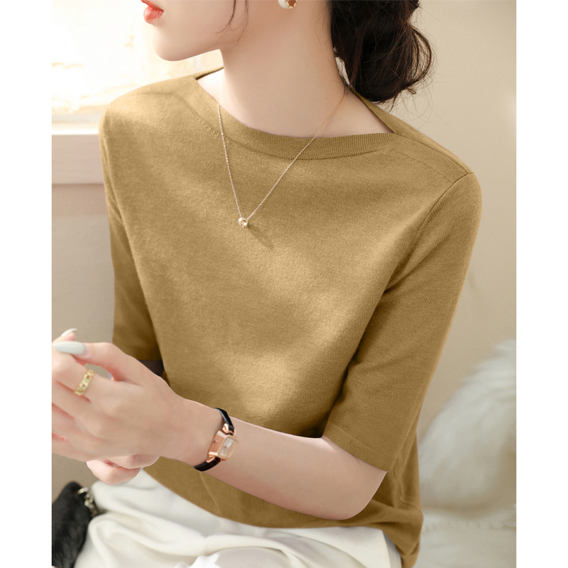 2025 New Stylish and Elegant Base Sweater for Early Autumn, Off-Shoulder Versatile Mid-Sleeve Knit Top for Women