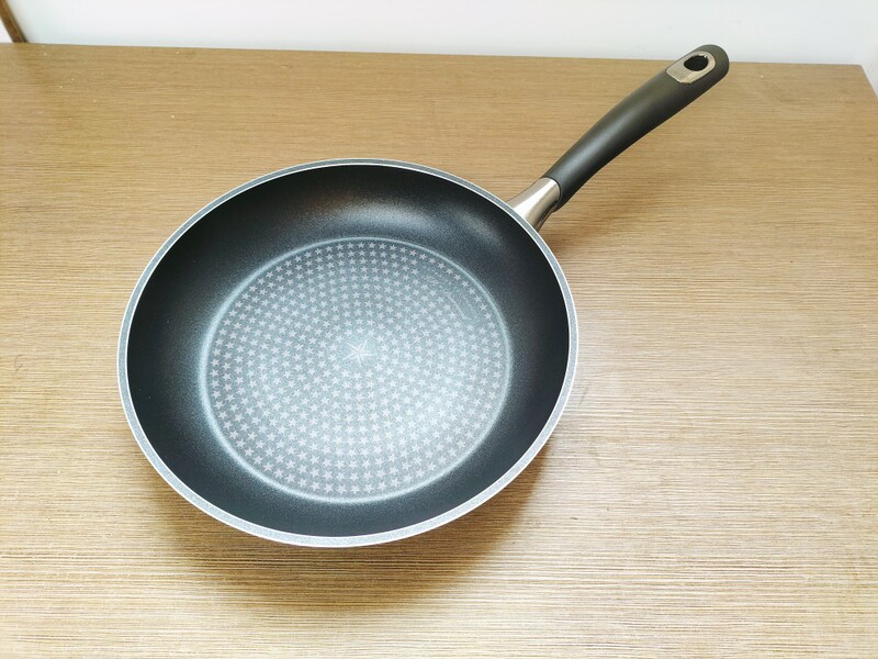 Korean Non-Stick Pan Happy Call Large Flat Frying Pan Smokeless Pan 28Cm/30Cm Induction Cooker and Gas Stove Compatible