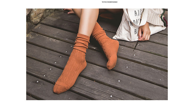 3 đôi vớ retro, vớ gió, cotton, vớ ống, dọc, xoắn, vớ nữ, vớ Nhật, cọc ủng, vớ vớ chống trượt