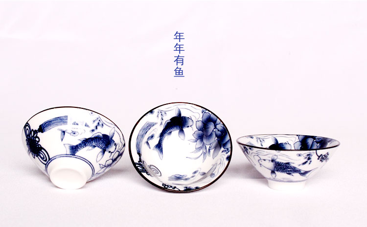 Retro Blue and White Sứ Trumpet Fighting Kung Fu Cup Master Cup Trải qua gốm sứ Jingdezhen Trà Puer Bộ tách trà đơn - Trà sứ binh tra