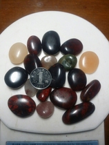 Guilin chicken blood jade raw stone polished about 5 to 15 grams each 10 yuan each