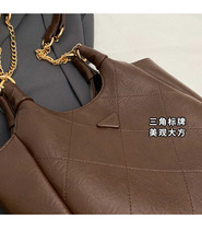 Foreign trade export big-name Japanese French Korean and Hong Kong style authentic European station with cut mark and tail goods single oil wax leather bag