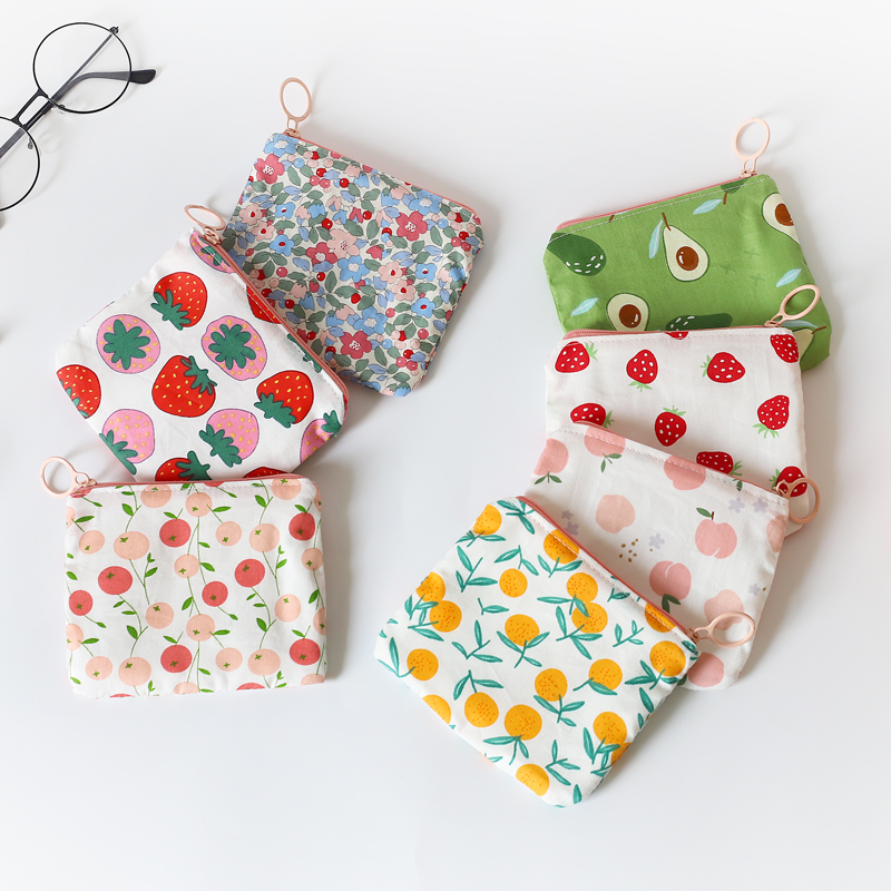 INS Summer Cute Strawberry Fruit Shatter Zero Wallet Woman Small 100 Hitch Student Girl Heart Coin Containing Bag 