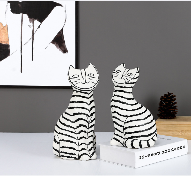 I and contracted ceramic flat face cat sitting room porch place black and white stripe household adornment the example room floor