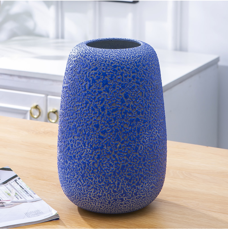 Jingdezhen ceramic vase furnishing articles Nordic dried flowers flower arrangement table sitting room is decorated creative contracted blue flowers