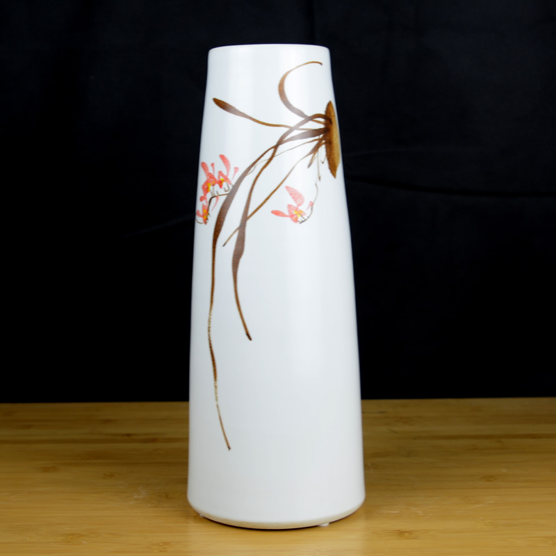Jingdezhen ceramics hand - made modern new Chinese vase flower arrangement sitting room home furnishing articles on your table