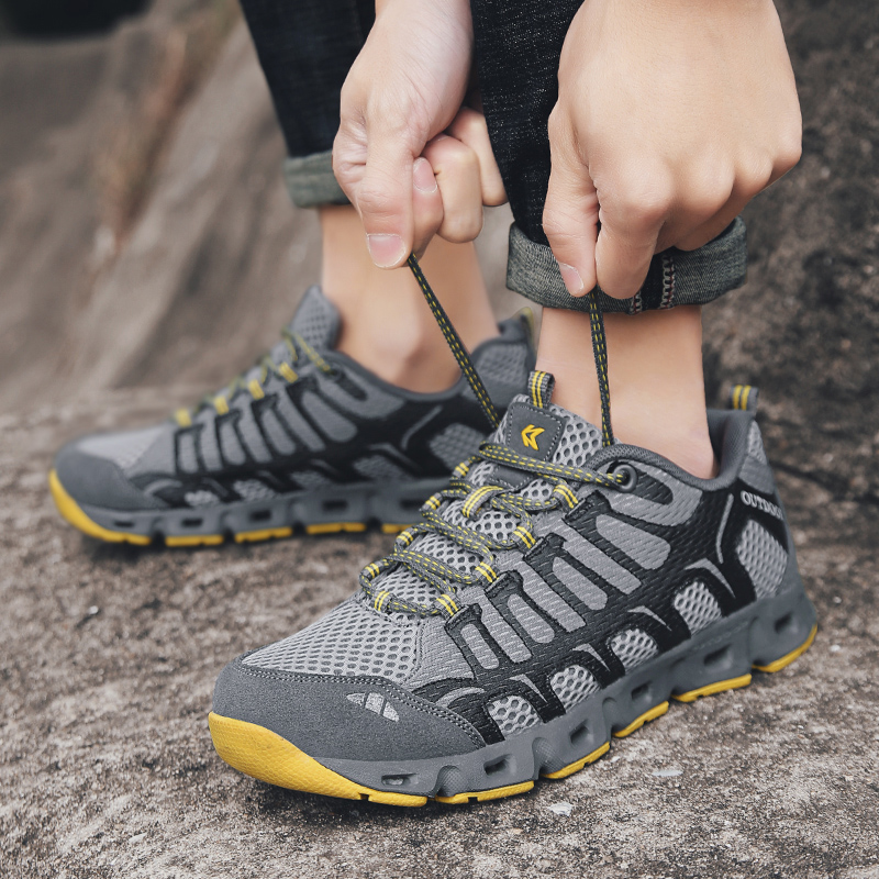 Spring Summer Outdoor Climbing Shoes Men's Anti Slip Shock Absorbing Breathable Sneakers Men Comfort Soft Bottom Hiking Shoes Tourist Shoes