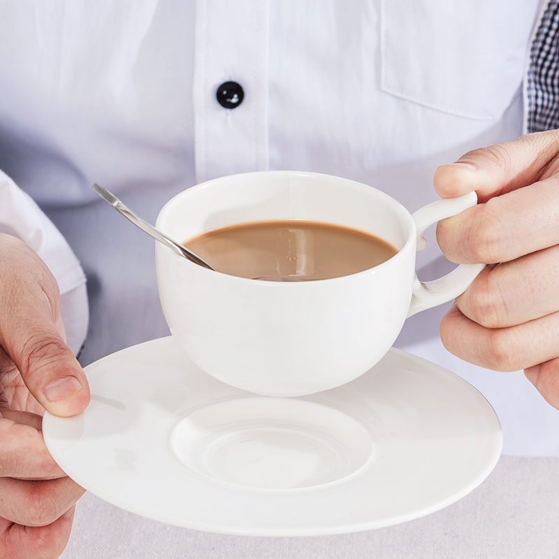 Tangshan ceramic with pure white ipads China coffee cups and saucers contracted picking spoon cup ultimately responds coffee cups and saucers suit to the base