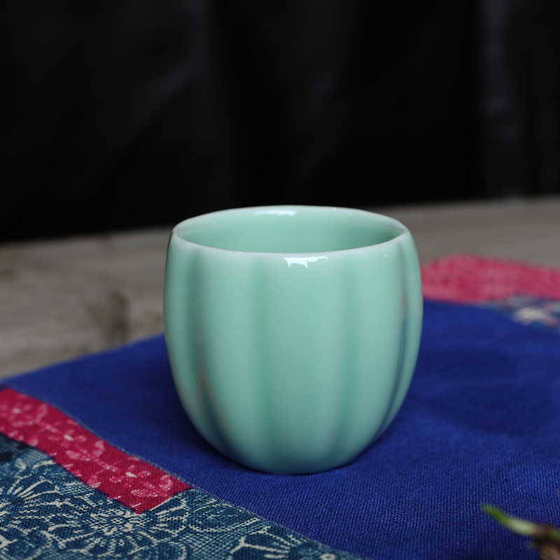 Oujiang longquan celadon sample tea cup spring park master cup with a cup of household glass ceramic cup cool tea cup single CPU