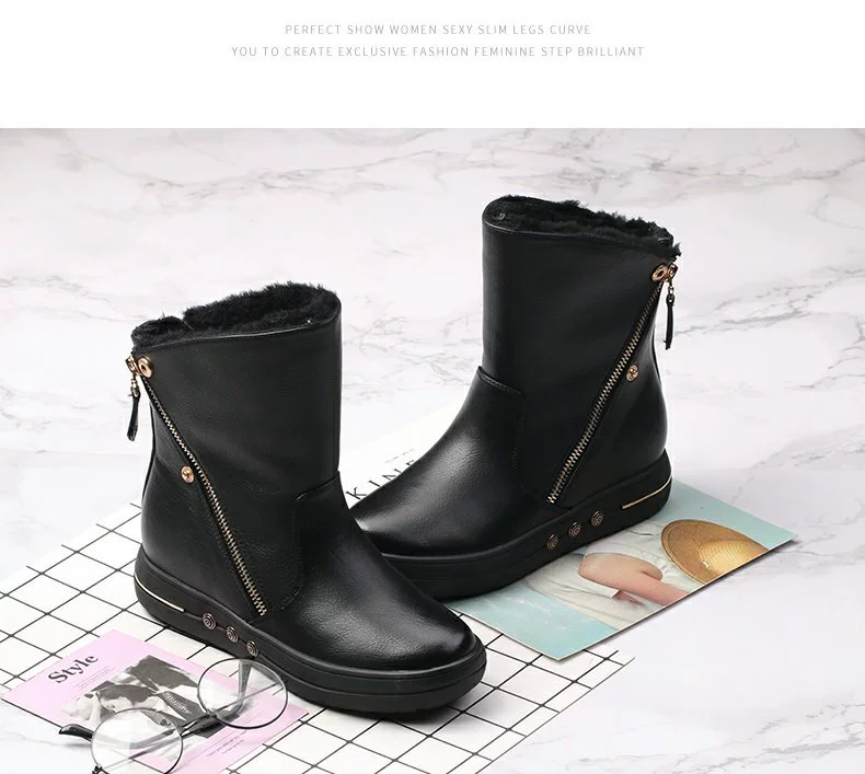 Josiny / Zhuo Shini Fashion Boots mùa đông Wedge Heel Downy Kim loại trang trí bên hông Boots dây kéo 146814516 - Giày ống