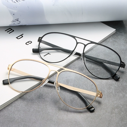 Женская литературная литературная пилотная пилот -пилот титановый сплав с изменением анти -легок против беспробранных мужчин миопические миопические очки 2338