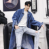 trạm châu Âu retro in lười biếng denim áo gió man trên đầu gối dài áo gió rửa lỏng người đàn ông áo đơn giản 