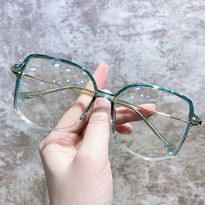 Anti-blue light radiation-resistant myopia glasses female round face vegan eyes flat light can be matched with no degree transparent large frame