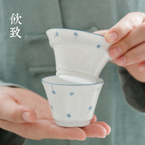 Drinking white porcelain Jingdezhen tea compartment blue and white porcelain tea filter integrated Kung Fu Road cup tea leak high grade ceramic filter