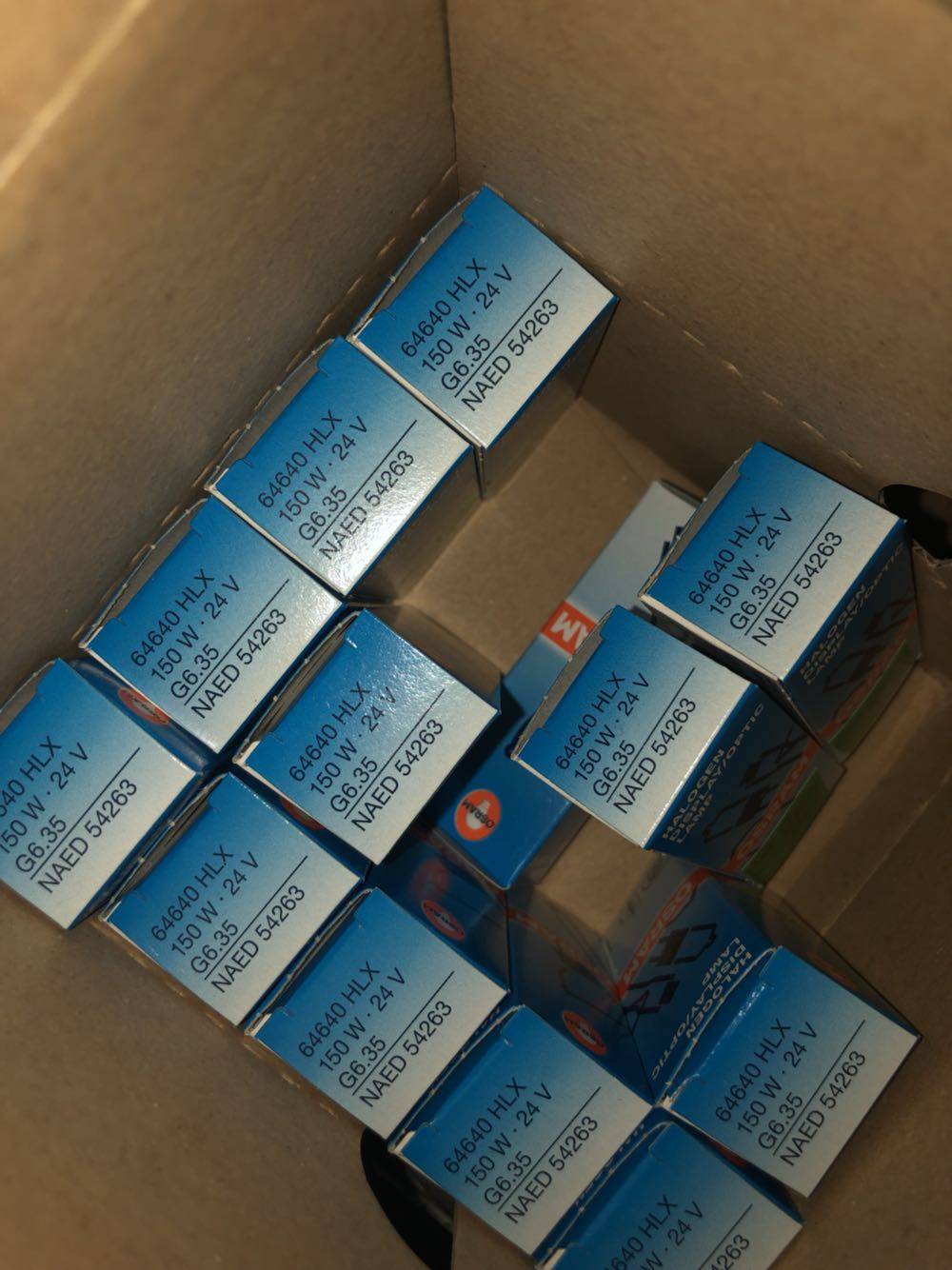 24V150W strong light bulb