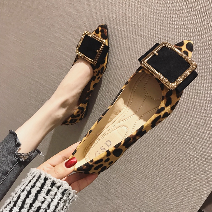 2022 spring new Korean version 100 lapped water drill pointed bag shoe woman flat bottom shallow lipstick shoe boat shoe bean-bean shoes women's shoes