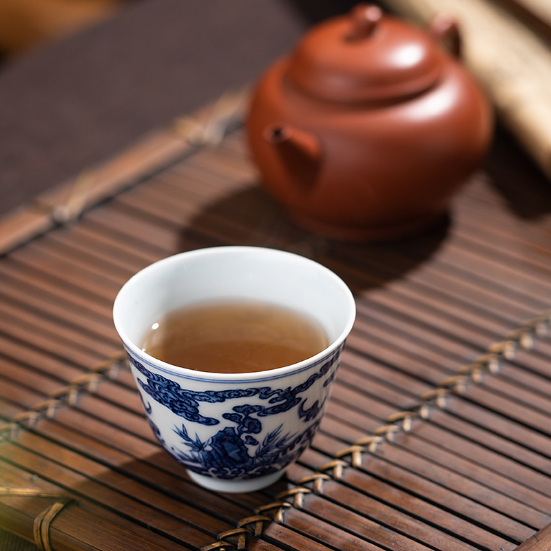 Bell up collection level hand made antique blue - and - white porcelain maintain fukuyama ShouHai glass ceramic sample tea cup a single master