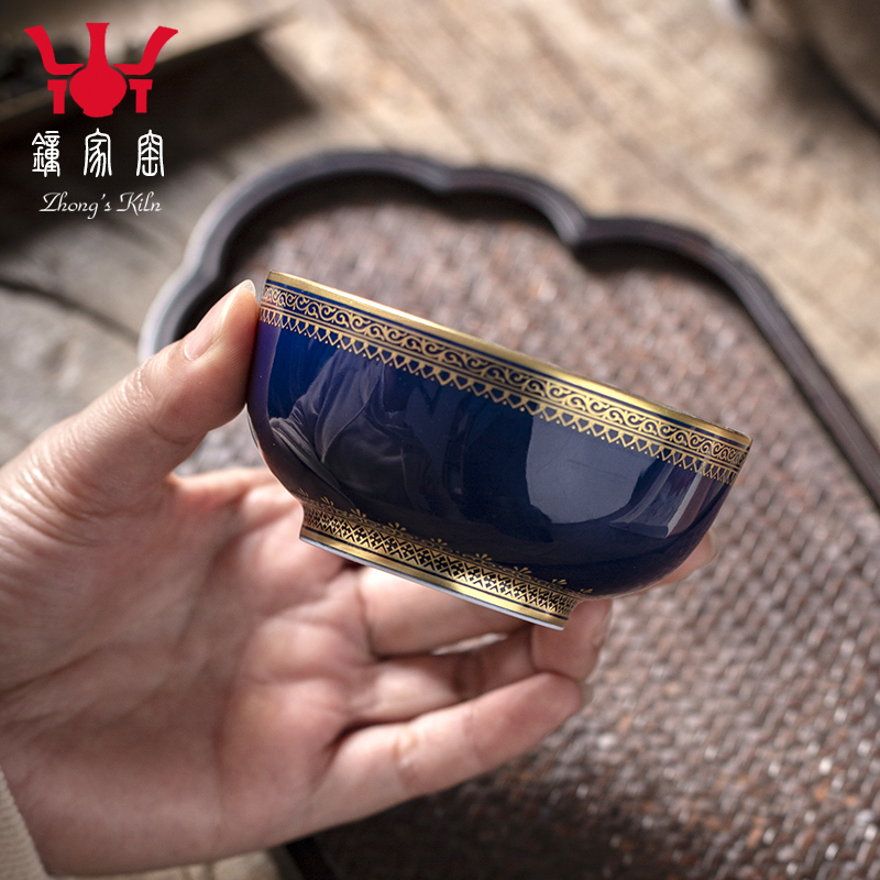 Jingdezhen blue and white see colour sample tea cup kung fu ji blue large ceramic in hand - made teacup tea master cup single CPU