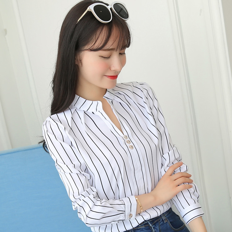 Áo blouse trắng tay dài kẻ sọc 2017 mùa xuân mới Han Fan áo voan đáy áo v-cổ áo sơ mi nữ cổ sen tay dài