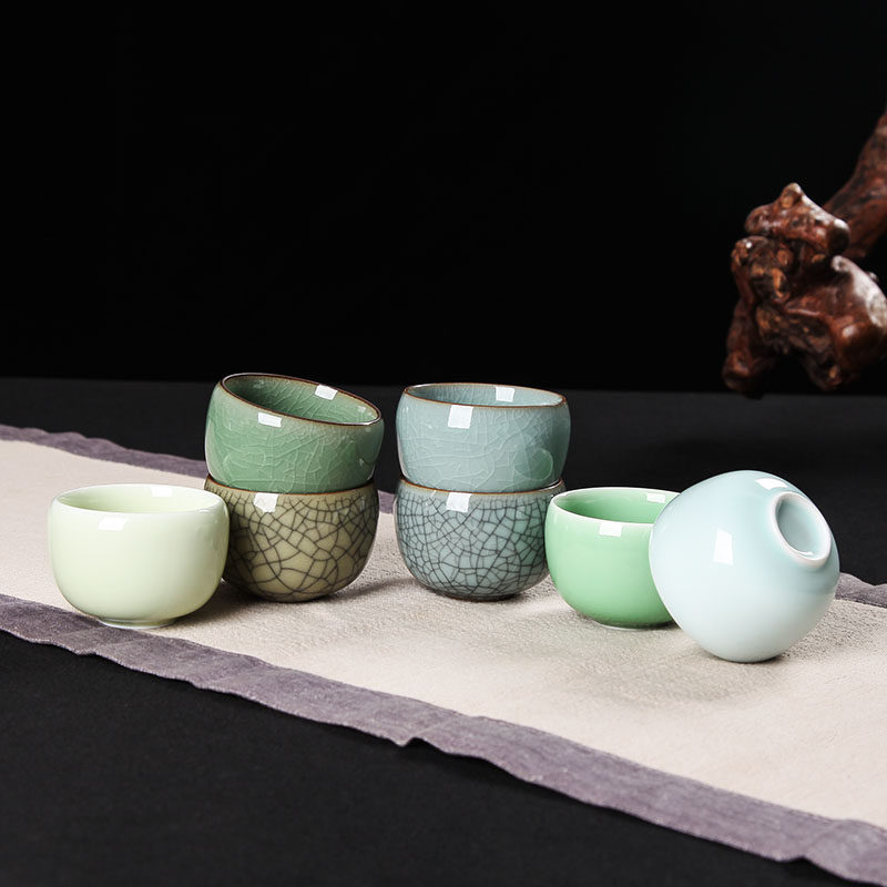Kung fu tea cup cup cup of ceramic cup cup cup of cup cup of tea cup of tea with ice crack tea bowl